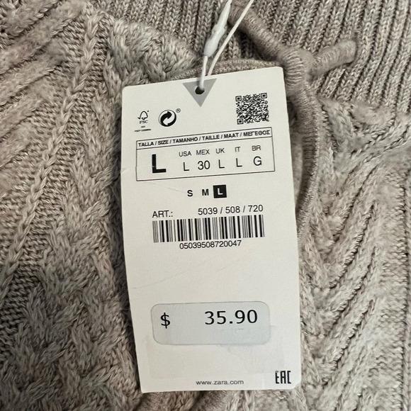 NWT Women’s Zara cable knit tan cream colored shorts size large - Picture 3 of 5